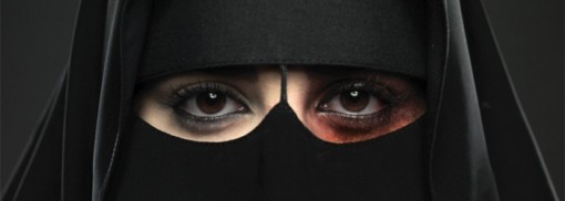 Arábia Saudita lança a primeira campanha para acabar com a violência contra as mulheres.